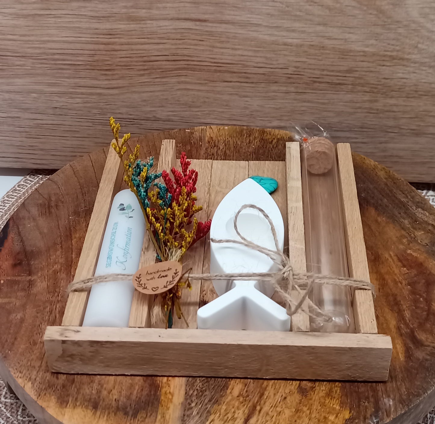 Konfirmation, Kommunion, Taufe Geldgeschenk mit Fischkerzenhalter, Kerze und Geldröhrchen