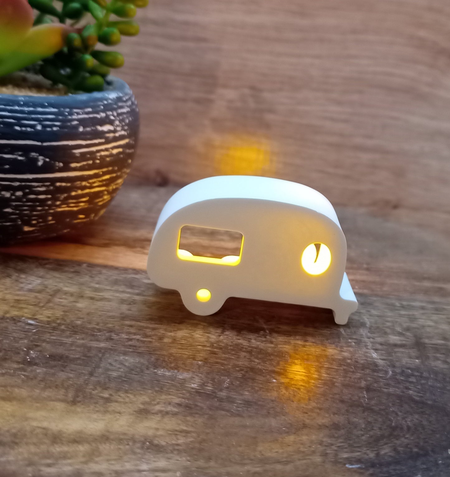 Wohnwagen 2 aus Raysin