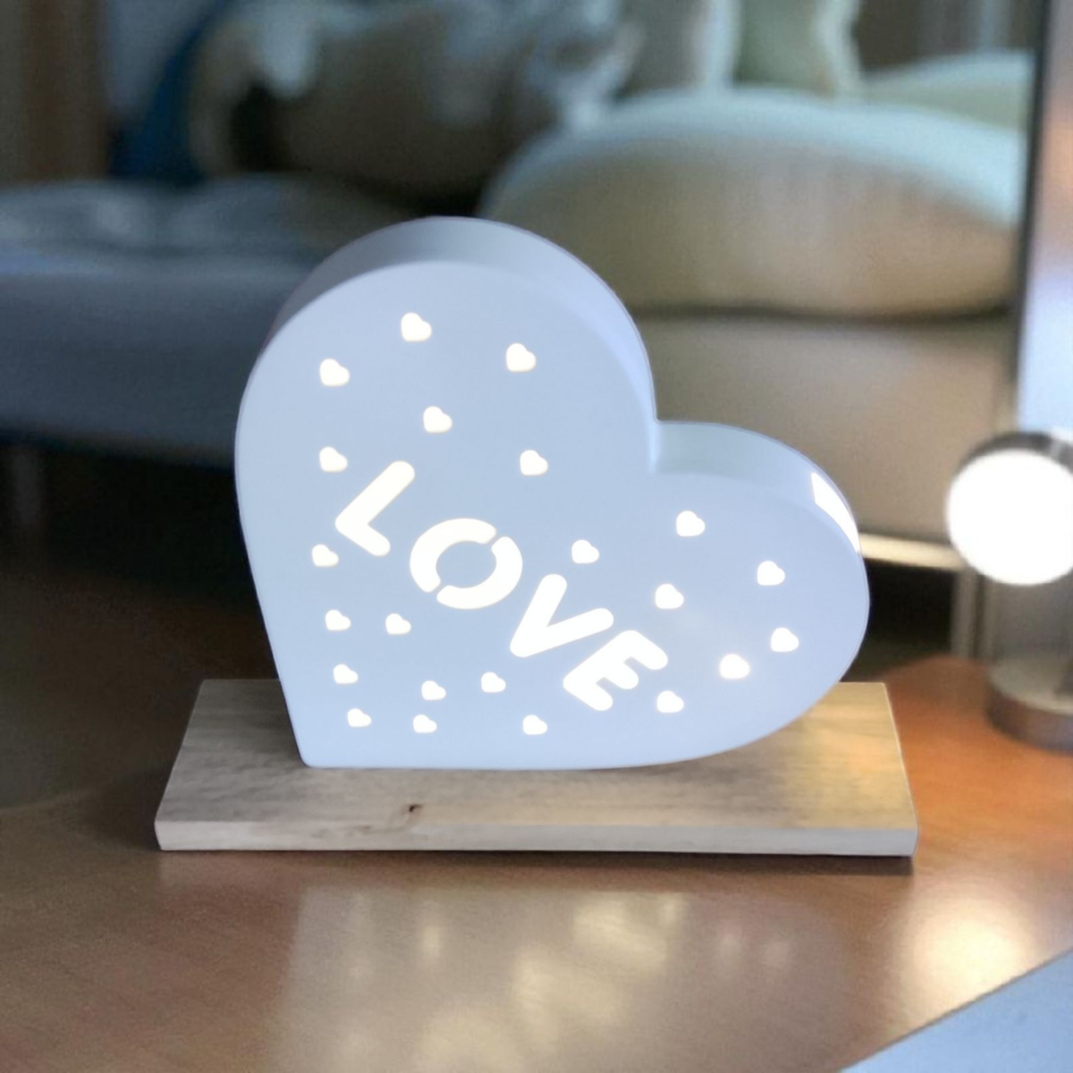 Herz Love aus Keramikguss mit Licht