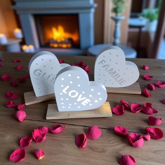 Herzen aus Keramikguss mt Lichterkette